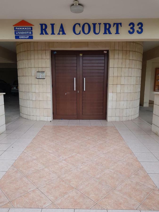Ria Court 33 Apartment Larnaca Exterior photo